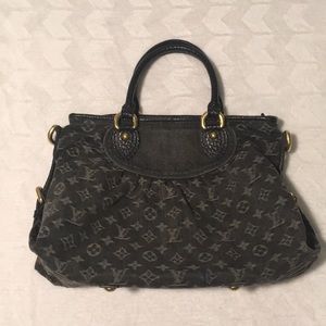 Louis Vuitton Neo Cabby MM - black faded denim bag